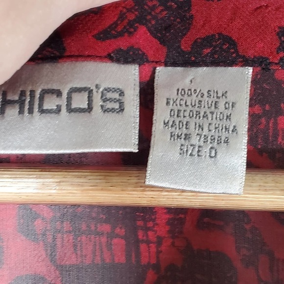 Chico's Embellished 100% Silk Baka Tunic Blouse Red Black Size 0 / Small - Picture 7 of 10